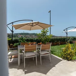 https://apartments-flora-trogir.hotels-in-trogir.com